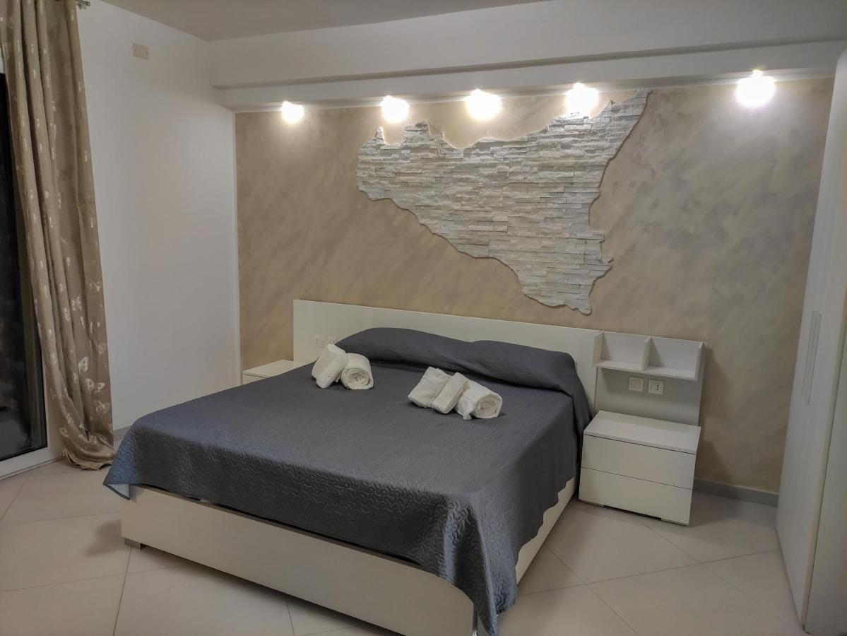 Residence Tre Gemme Trapani Bagian luar foto