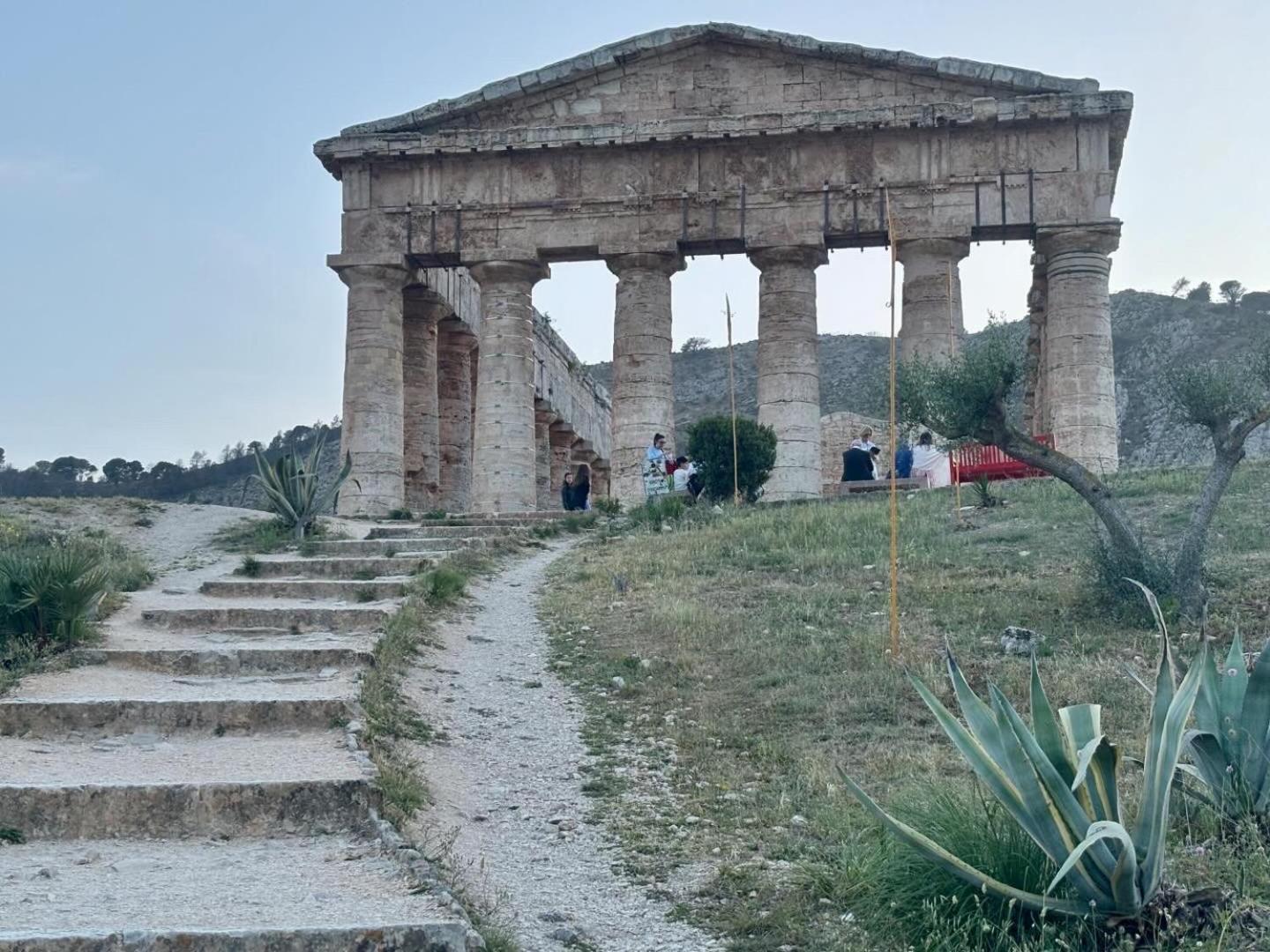 Residence Tre Gemme Trapani Bagian luar foto